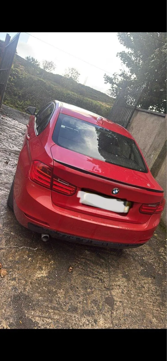 BMW F30 for breaking - Image 3