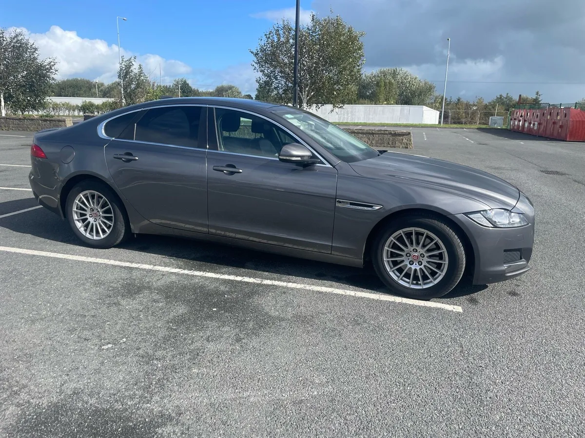 Jaguar Xf Nct 02/27 new chain 04/25 high spec - Image 1