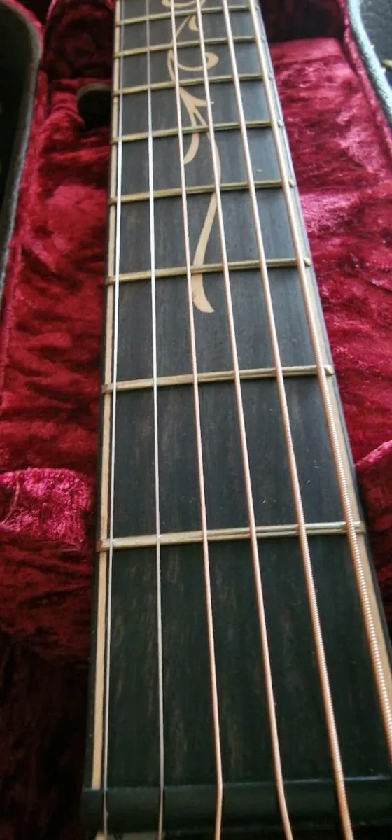 Taylor Solid Koa K24ce acousto-electric guitar - Image 4