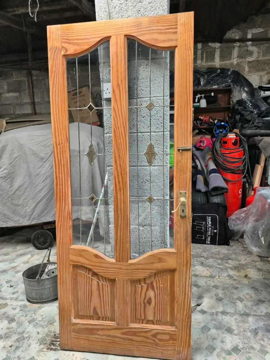 A butefill piane standard size door - Image 2