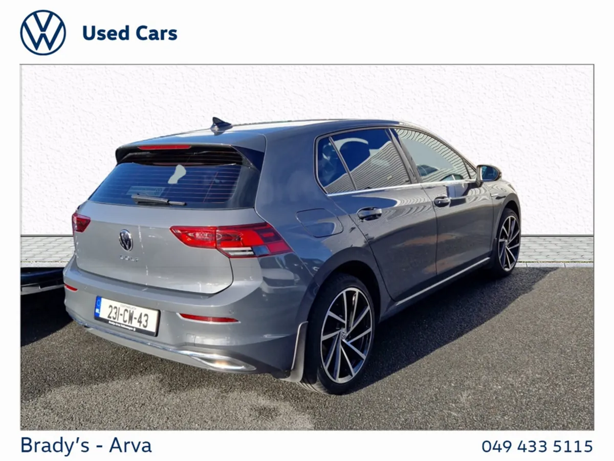 Volkswagen Golf STYLE 2.0 TDI 115HP 5DR - Image 2