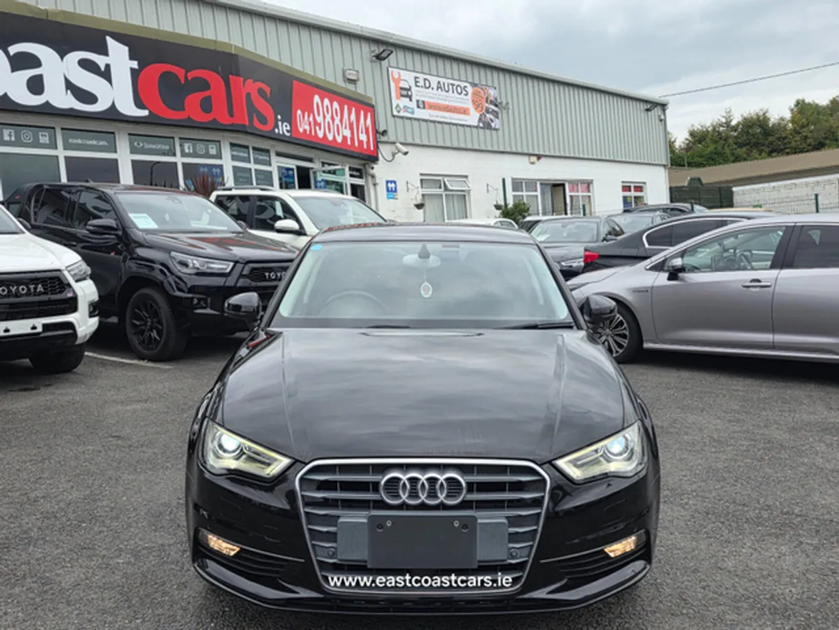 Audi A3 SALOON 1.4 TFSI PRIVACY GLASS PARKING SENS - Image 4
