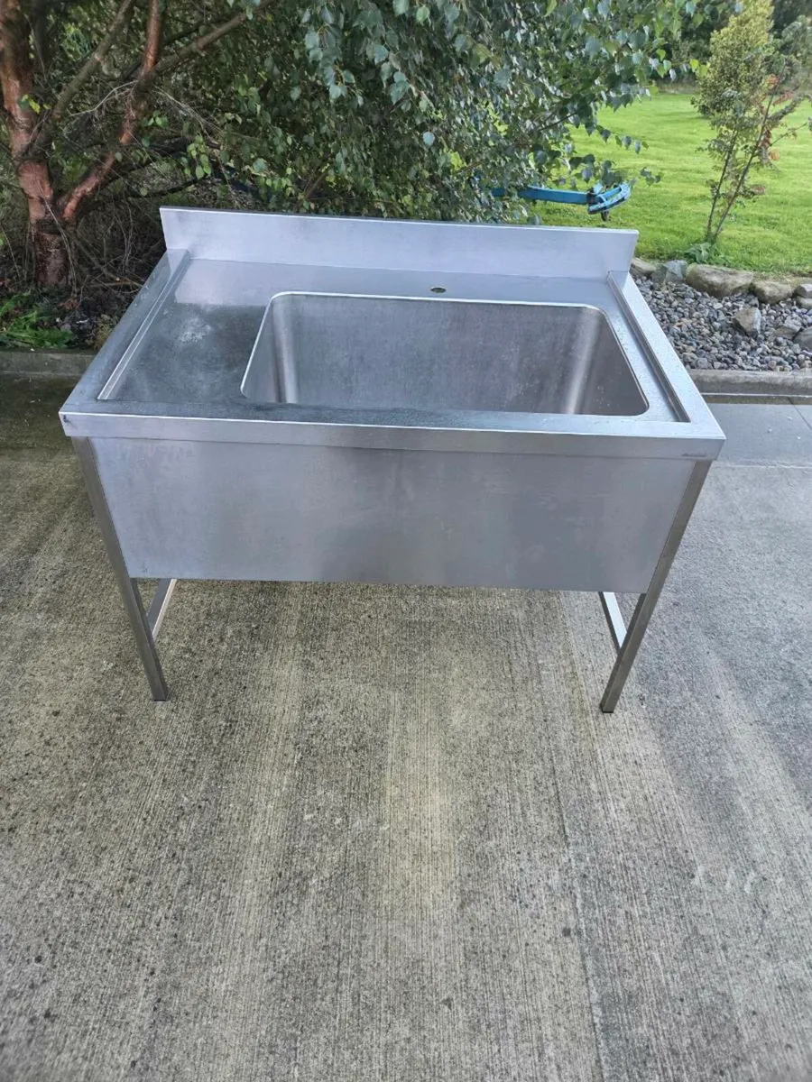 Extra large deep bowl sink stainless steel - Image 1