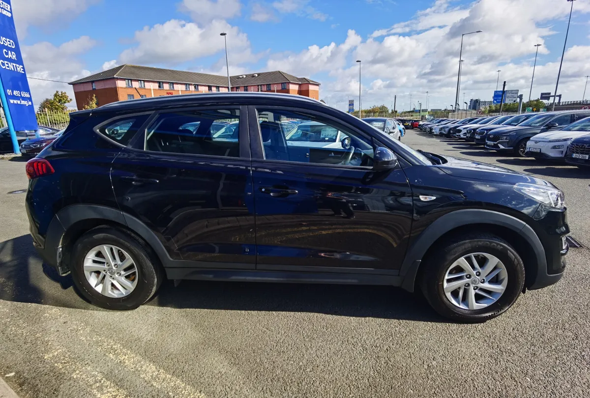 HYUNDAI TUCSON 1.6 COMFORT - Image 4