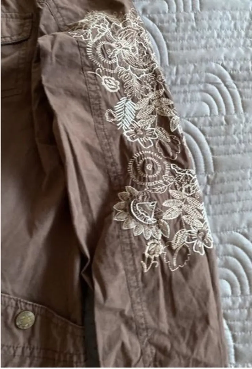 Kenvelo Jacket Size S - Image 3