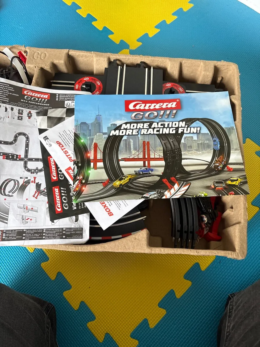 Carrera Go max performance track and cars