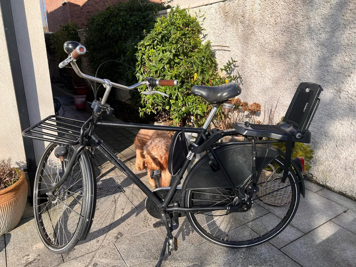 Dutch Azor bicycle - Image 2