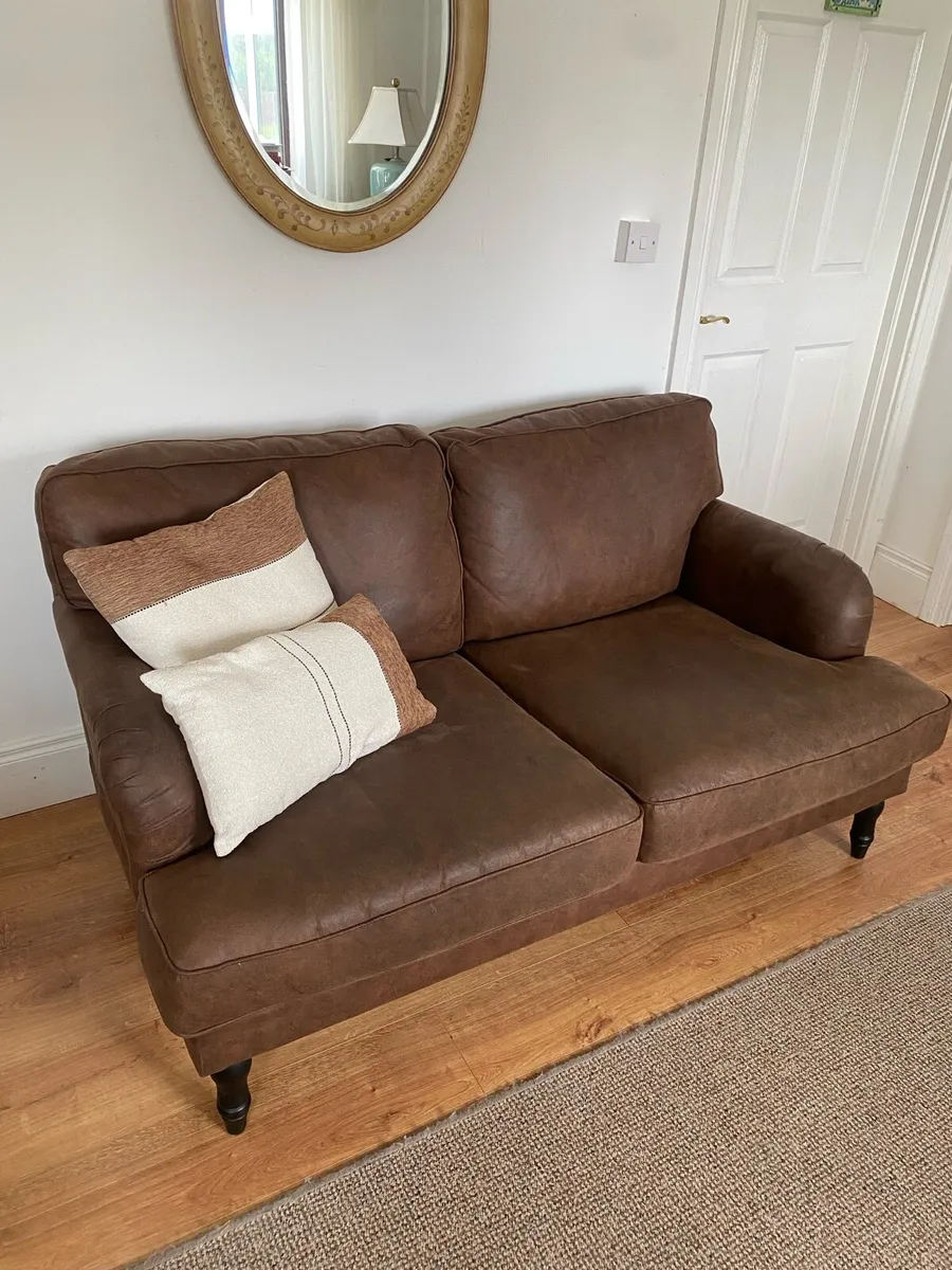2 seater sofa like new. Free delivery Leinster. - Image 1