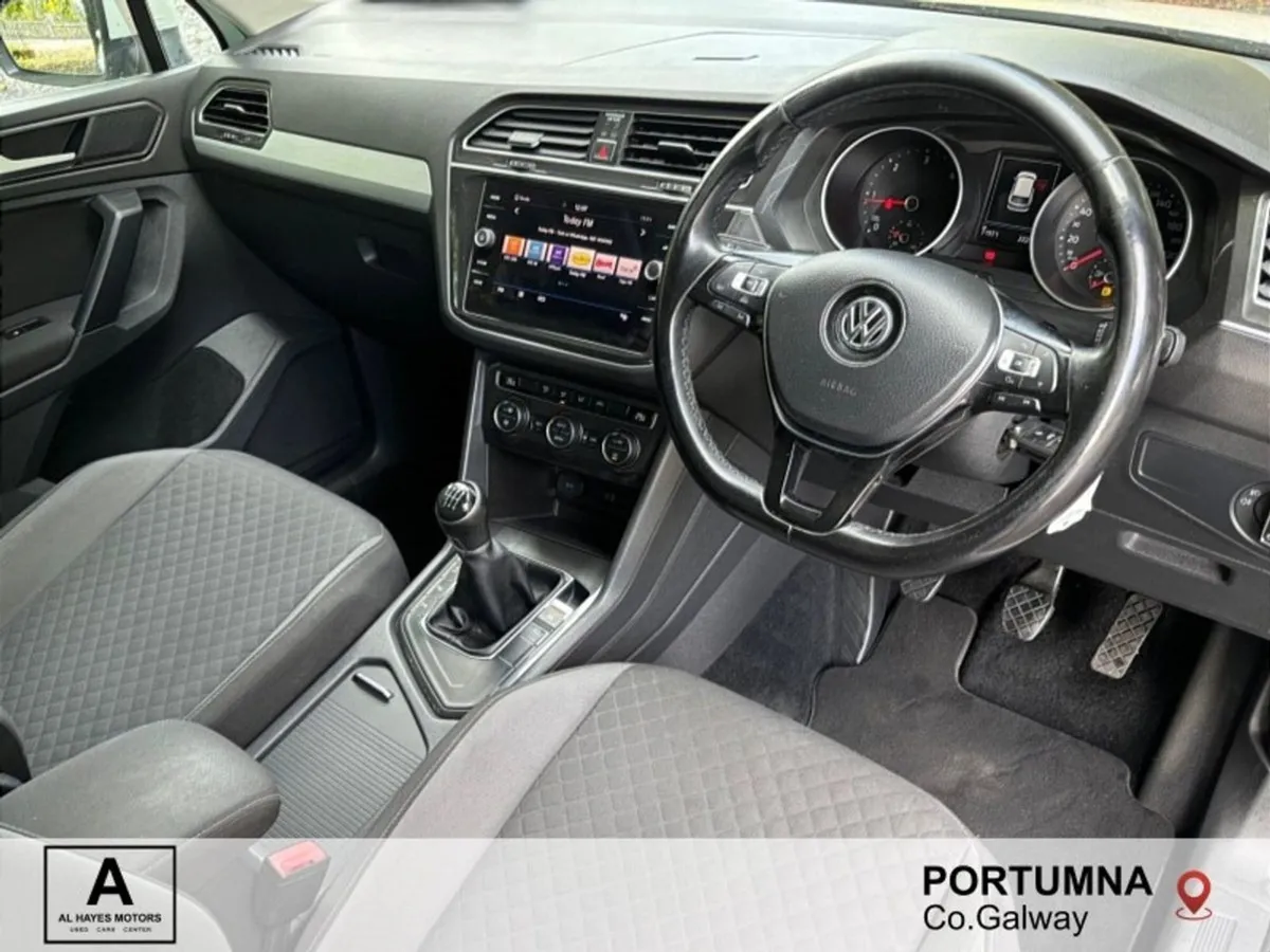Volkswagen Tiguan Comfortline 2.0 TDI 115HP - Image 2