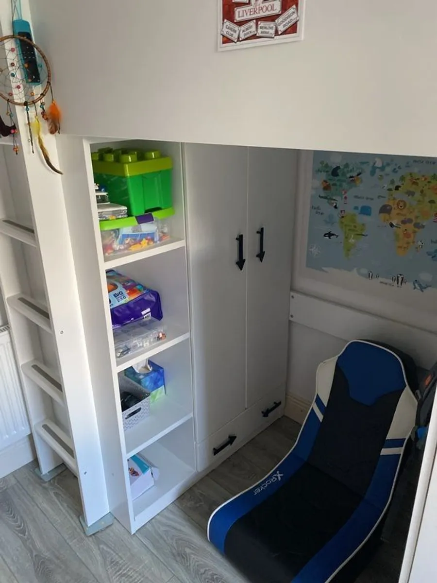Loft bed - Image 4