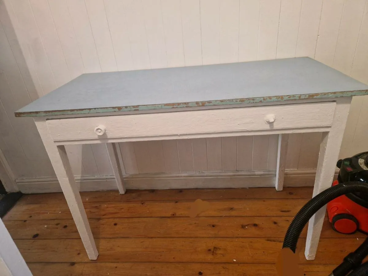 Antique table - Image 1