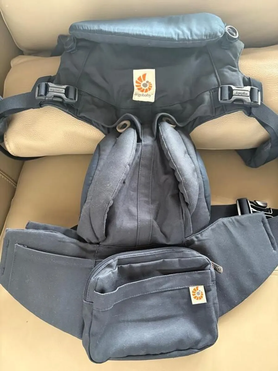 Ergobaby Omni 360 Baby Carrier - Image 1
