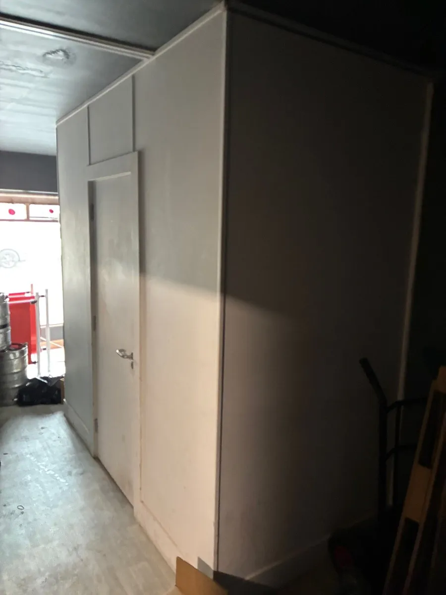 Modular Office - Image 1