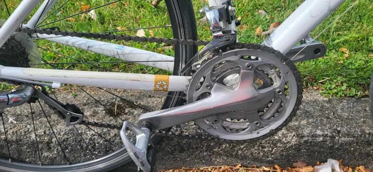 Ladies Giant Avail 2 road bike - Image 3