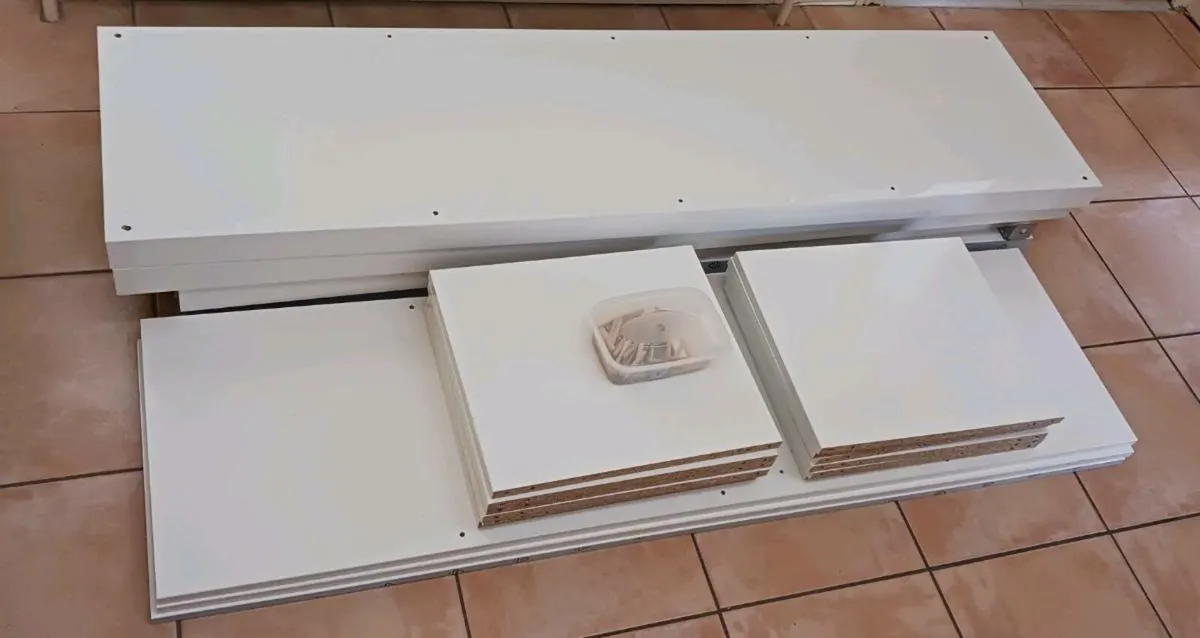 Shelving unit - Image 4