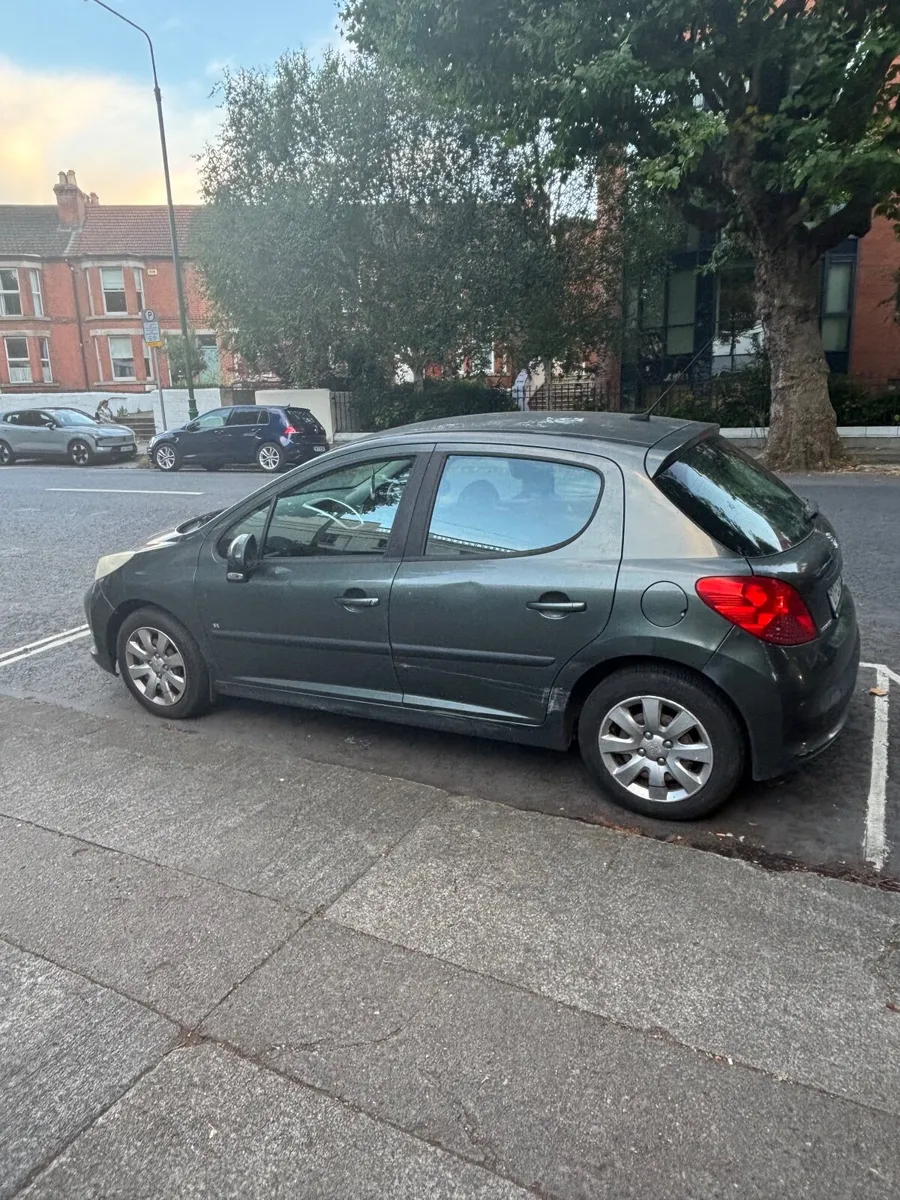 Peugeot 207 2007 - Image 2