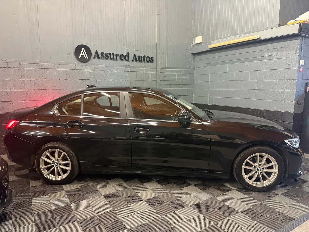 BMW 318D SE * Low Klms * - Image 4