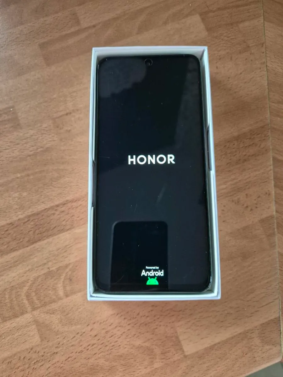 Honor mobile phone - Image 2