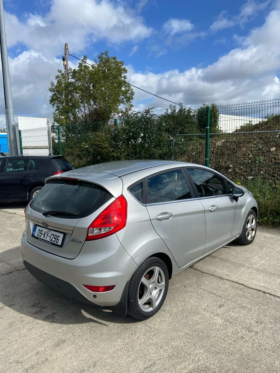 Ford Fiesta - Image 1