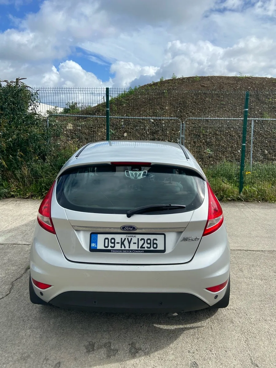 Ford Fiesta - Image 2