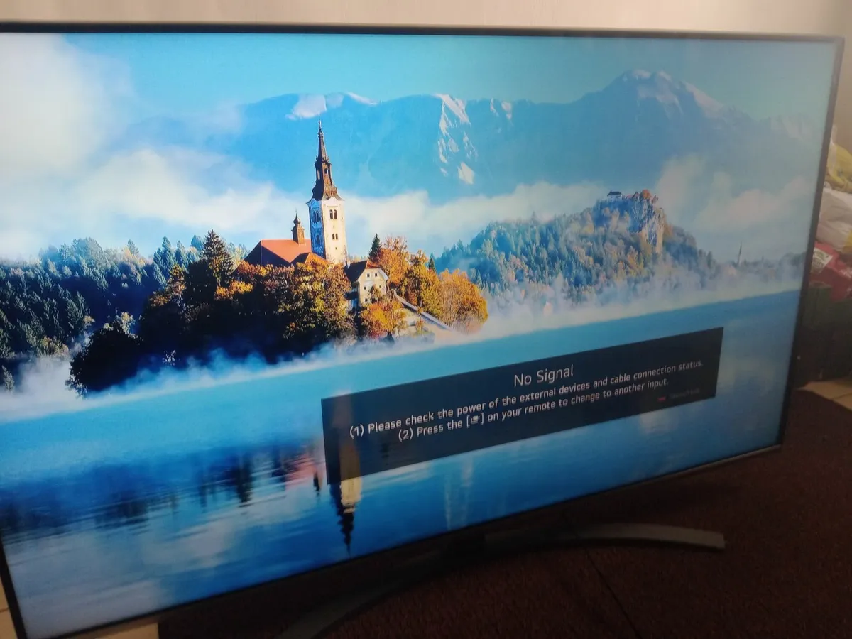 55 Lg smart tv - Image 2