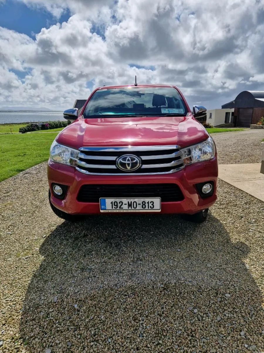 Hilux SR5 2019 - Image 4