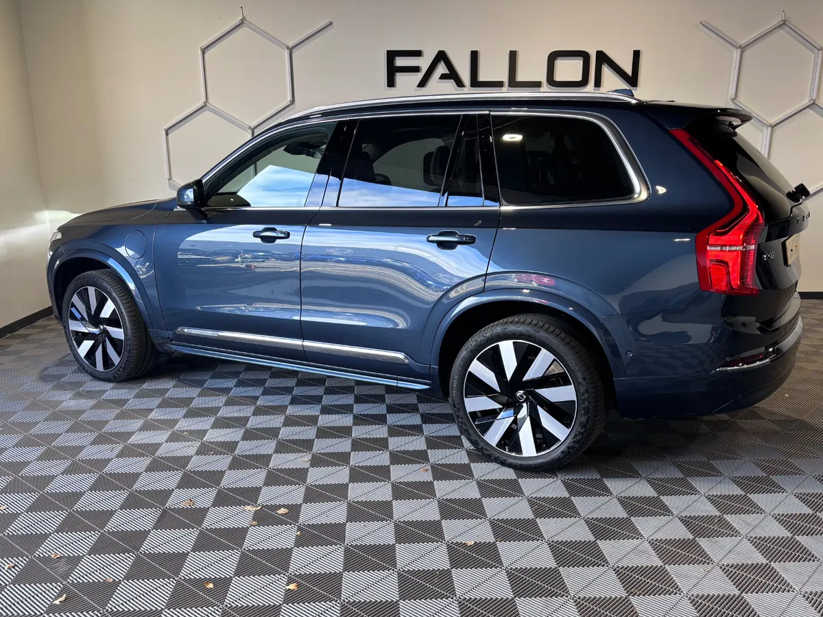 Volvo XC90 2024 ULTIMATE T8 RECHARGE  HIGHEST SPEC - Image 3