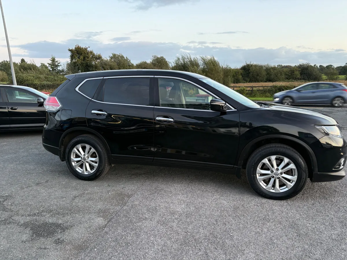 Nissan X-Trail 1.6 DCi SV 7Seater Irish 182 - Image 3