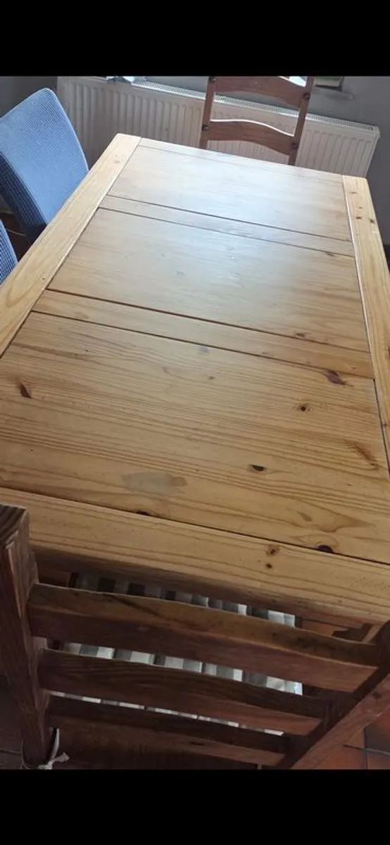 Table and 6 chairs - Image 3