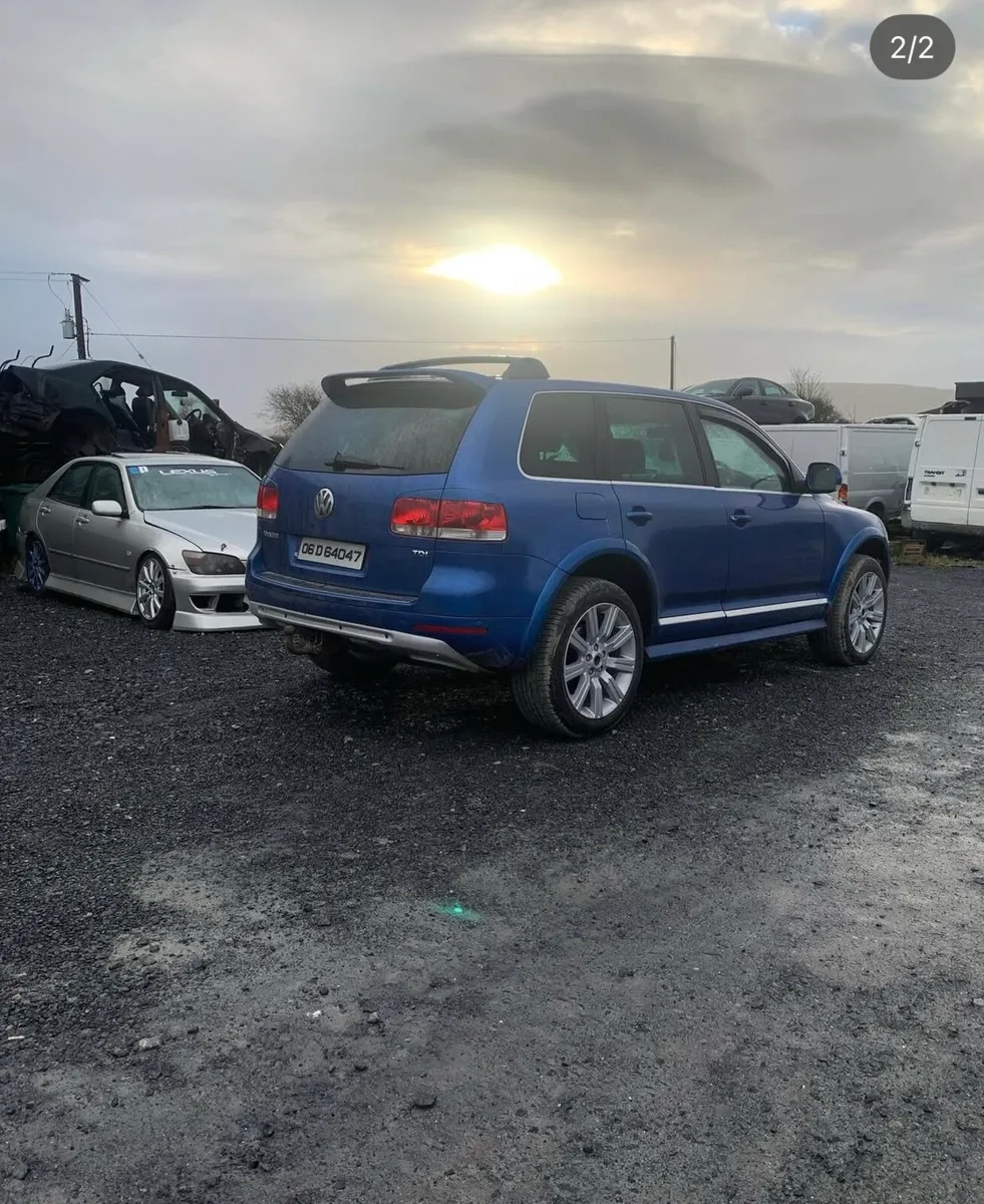 2.5 Volkswagen Touareg crewcab - Image 2