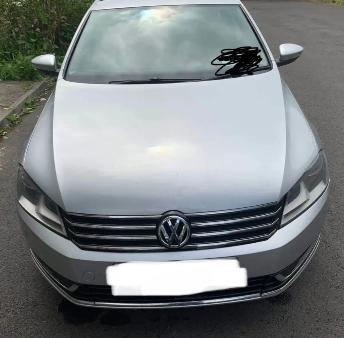 VW Passat Estate - Image 2