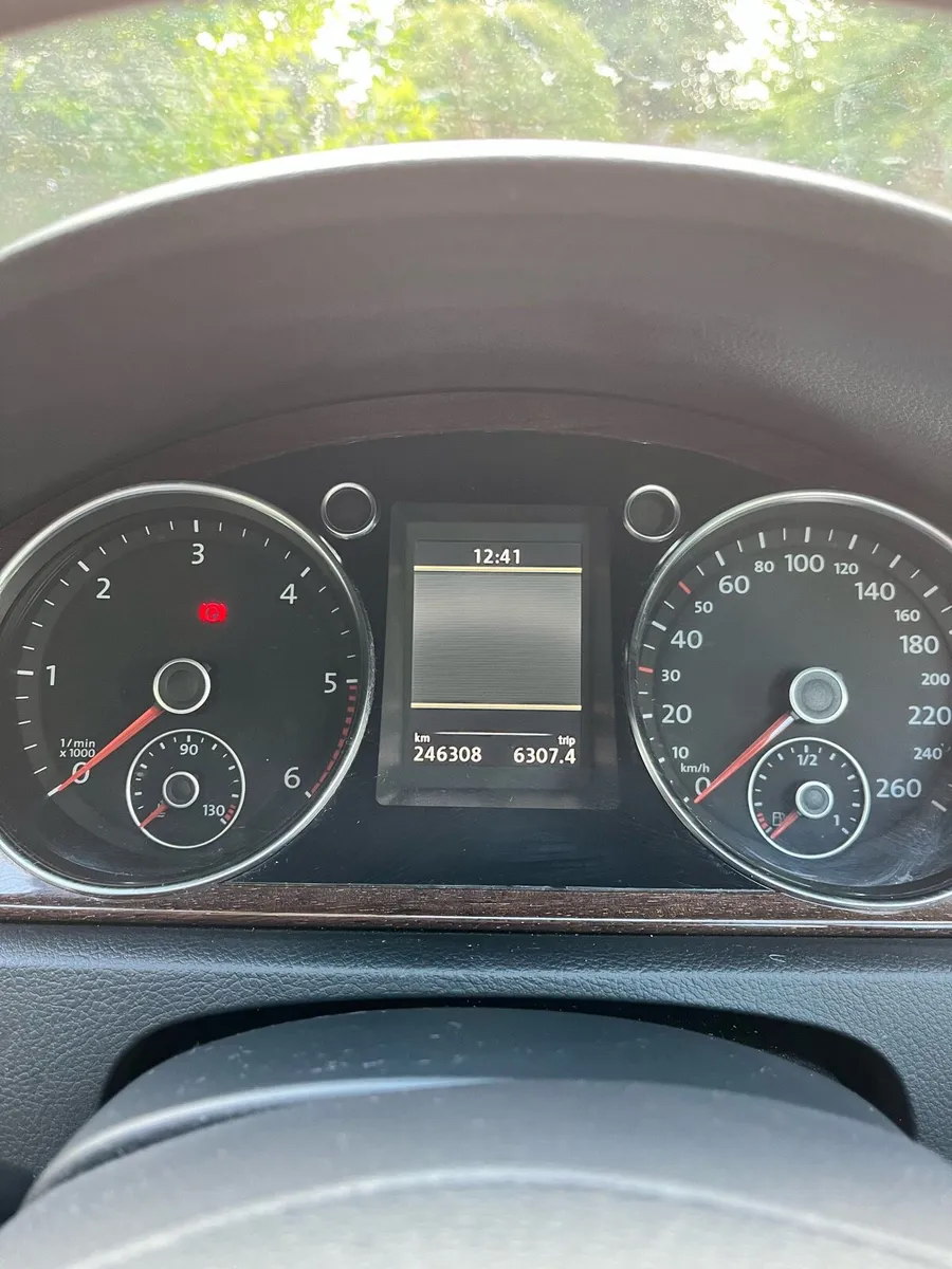 VW Passat Estate - Image 4
