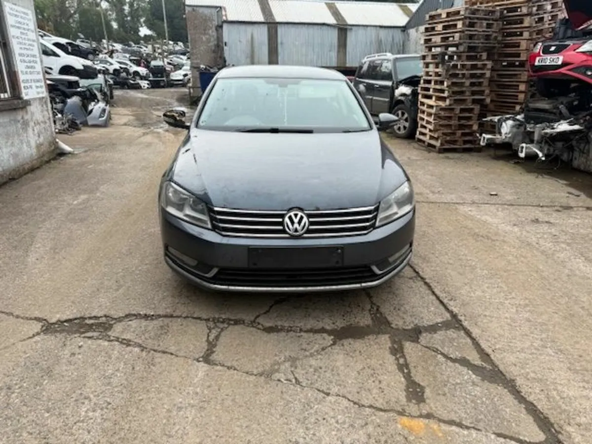 2012 VOLKSWAGEN PASSAT 1.6L-D - Image 2