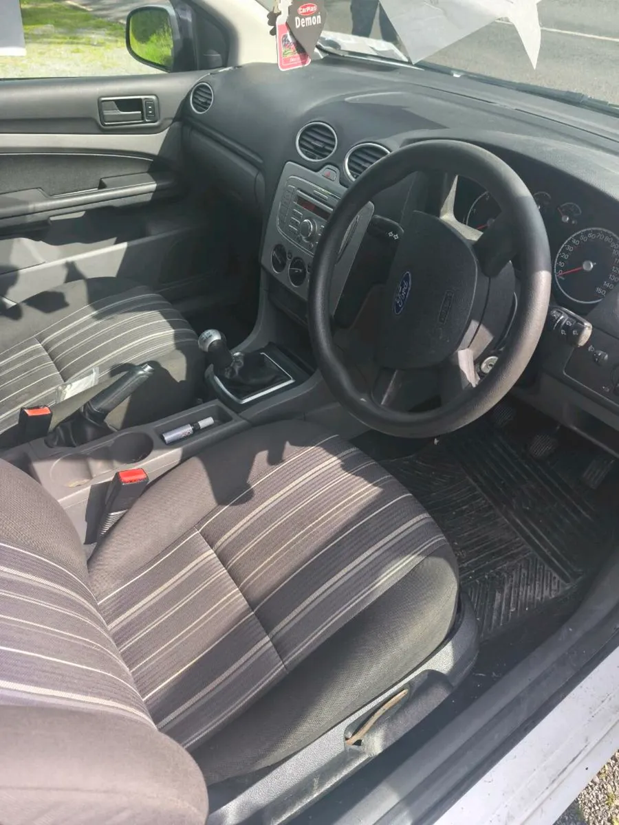 Ford focus - Image 4