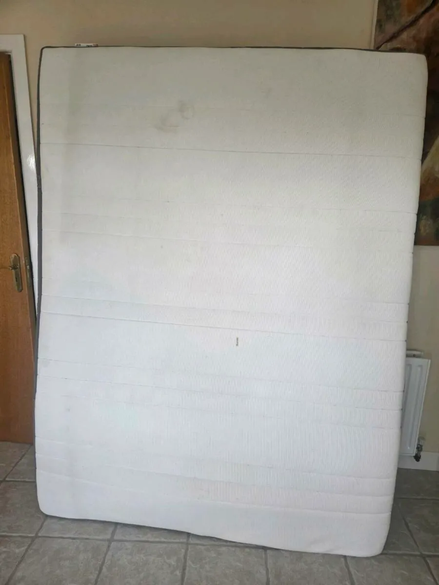 King size mattress - Image 3