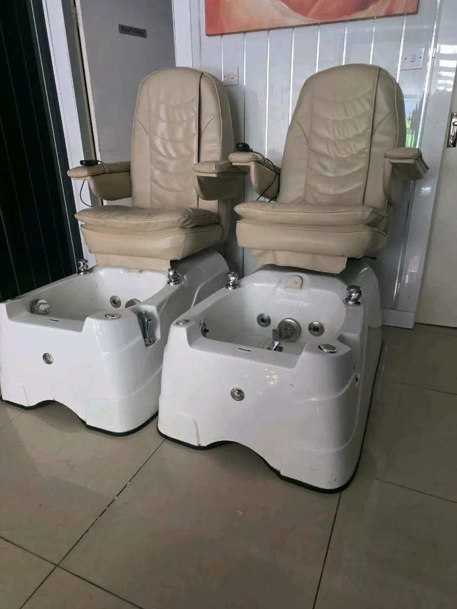 Pedicure chair - Image 4