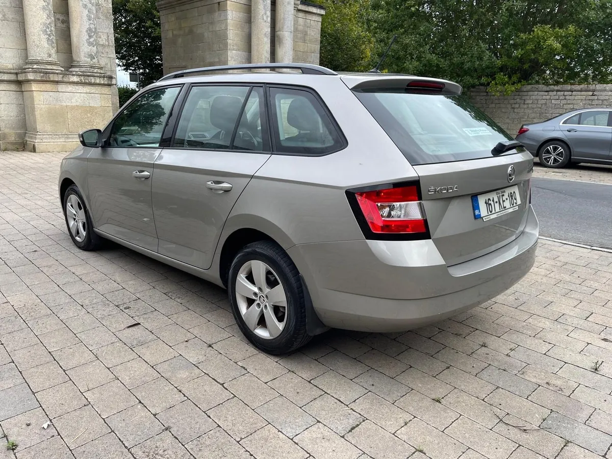 2016 Skoda Fabia Low Mileage - Image 4