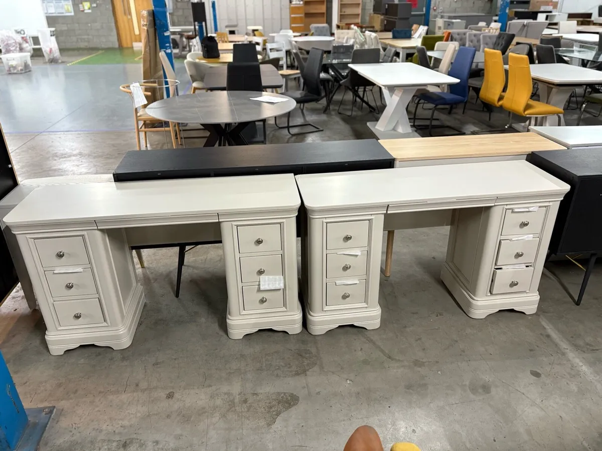 Newport Light Grey 6 Drawer Dressing Table - Image 1