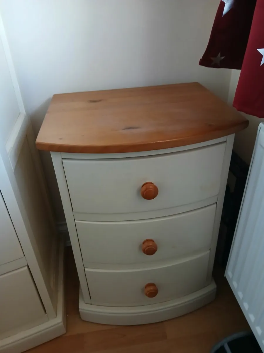 Childrens bedroom furniture - Image 2