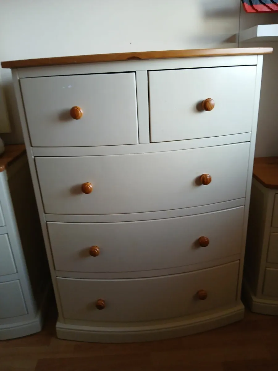 Childrens bedroom furniture - Image 3