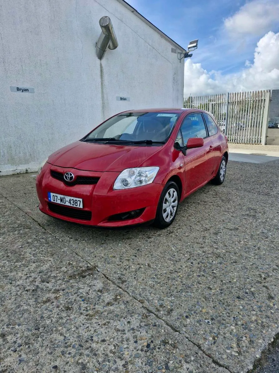 2007 Toyota Auris van - Image 1