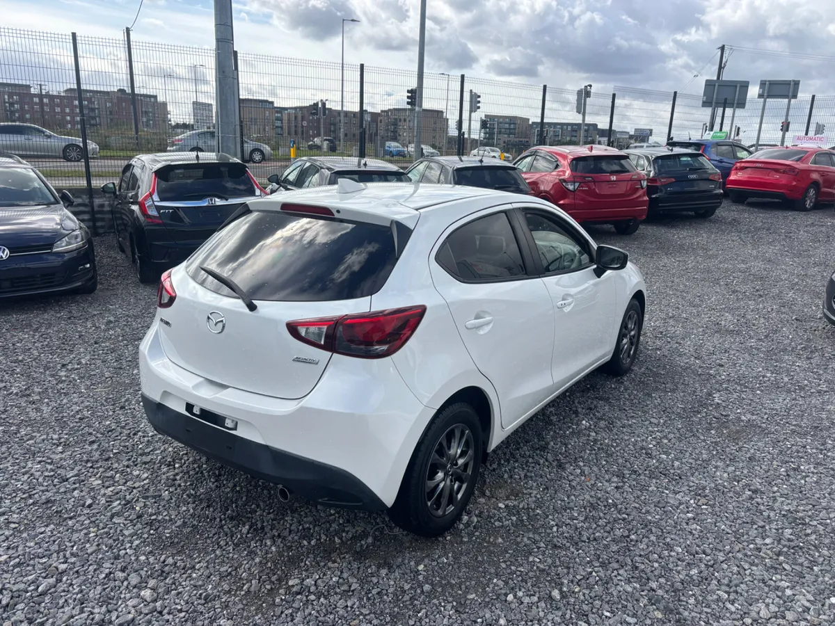 Mazda Demio - Image 4