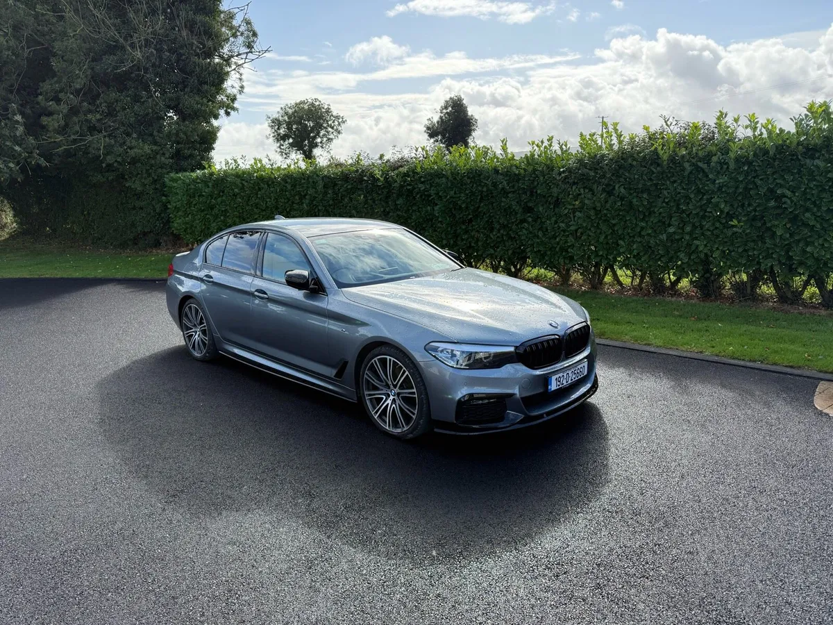 BMW 530d X-drive - Image 1