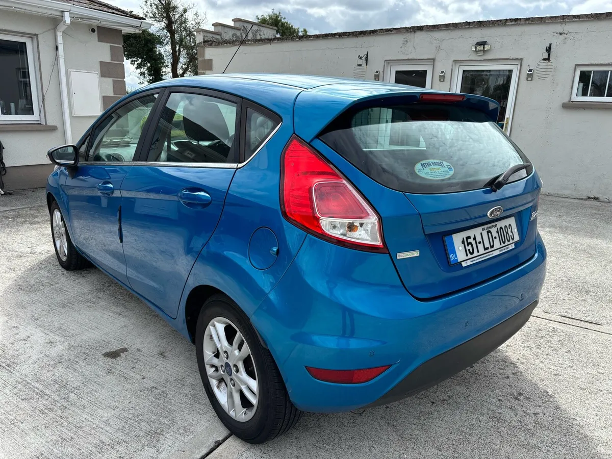 Ford Firsta  Zetec 1.0 Petrol 2015 - Image 3