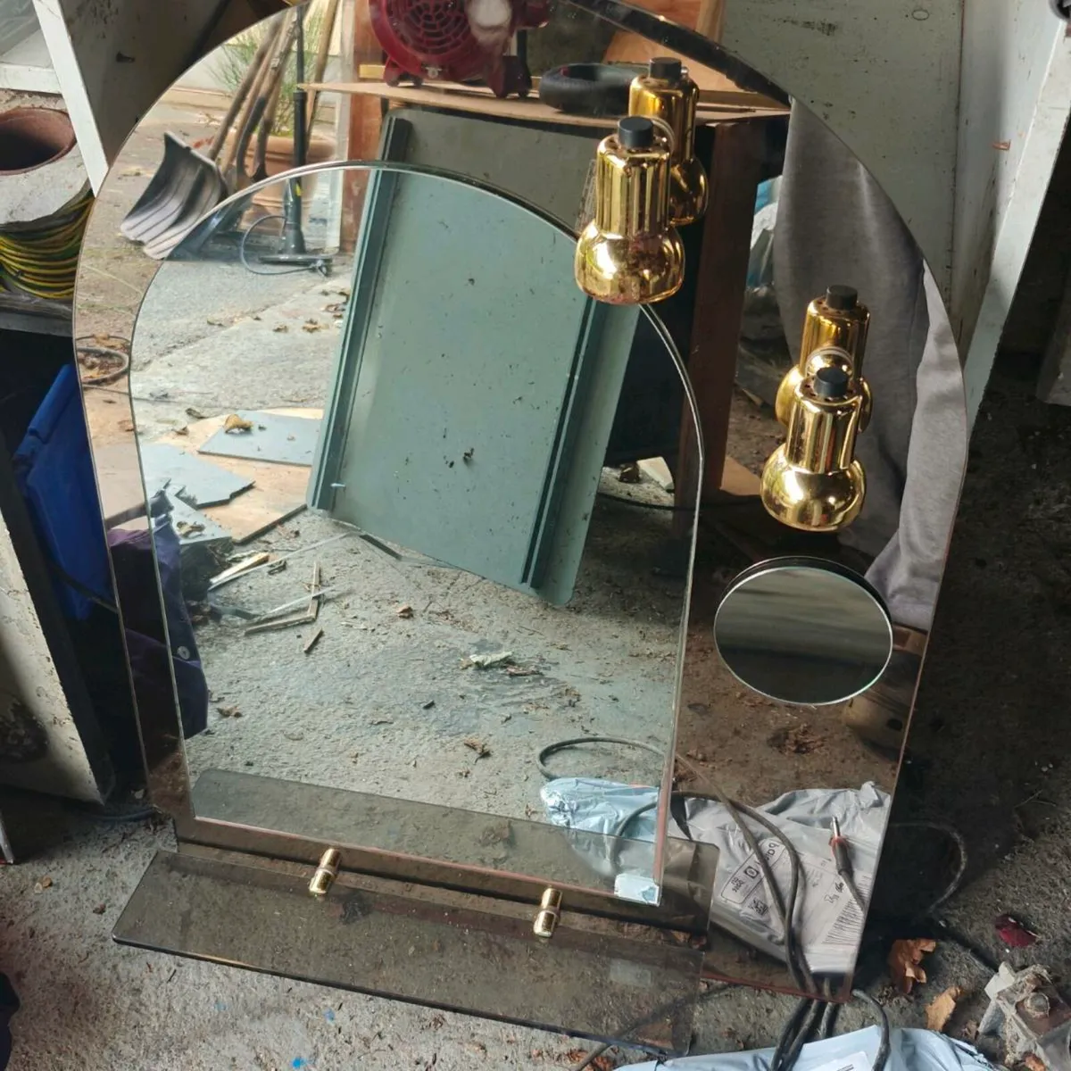 Bathroom mirror - Image 1