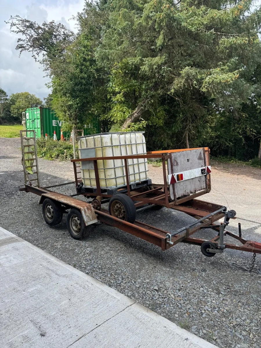 Car transporter and powerhosing quick sale - Image 1