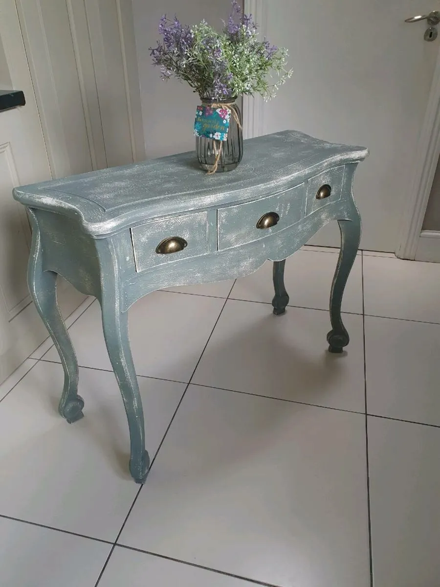 3 drawer console table - Image 4