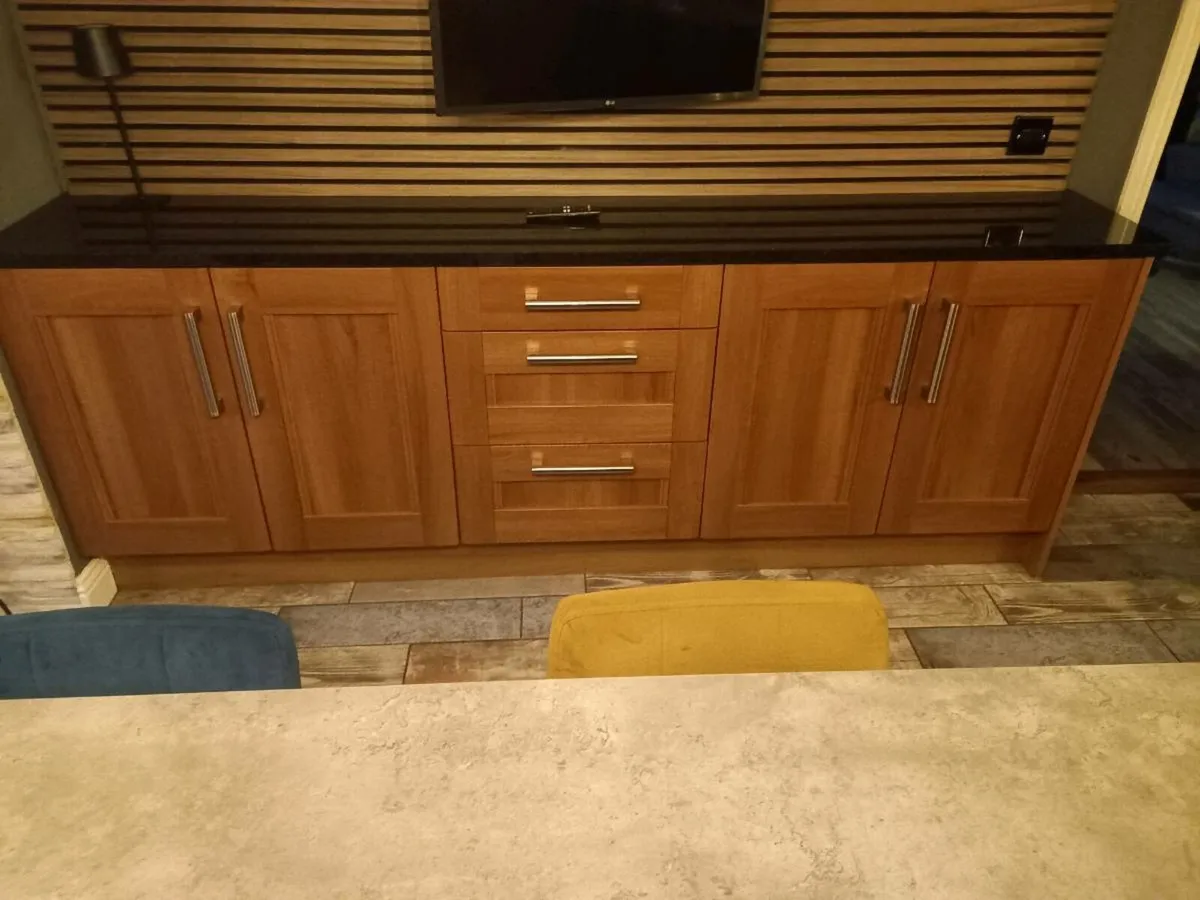 Kitchen components - Image 1