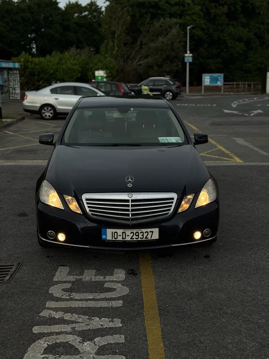 Mercedes E-Class - Image 3