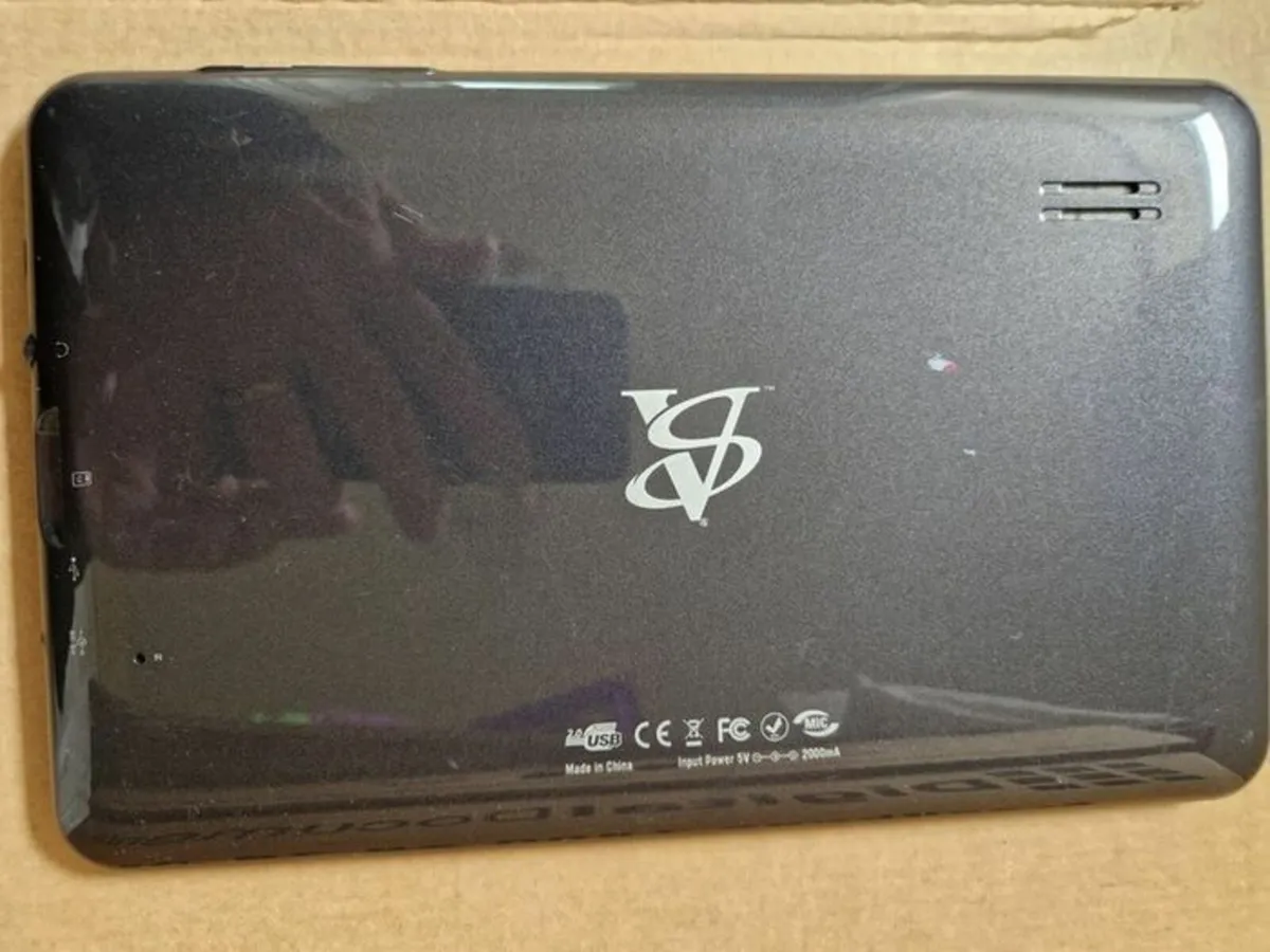 VERSUS VS TOUCHTAB 9, 8GB in excellent condition - Image 3